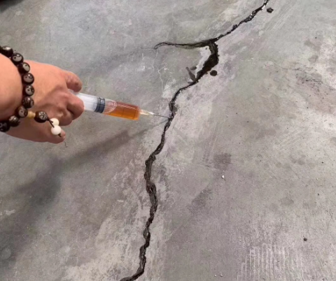 湛江混凝土裂缝修补技术详解​